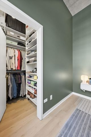 3963 W Belmont Avenue 316, Chicago, IL 60618