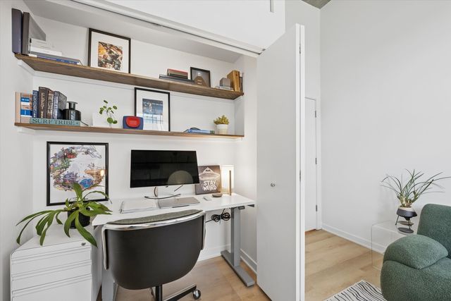 3963 W Belmont Avenue 316, Chicago, IL 60618