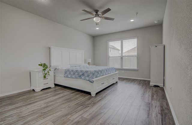 2012 La Gabriella LN, Leander, TX 78641