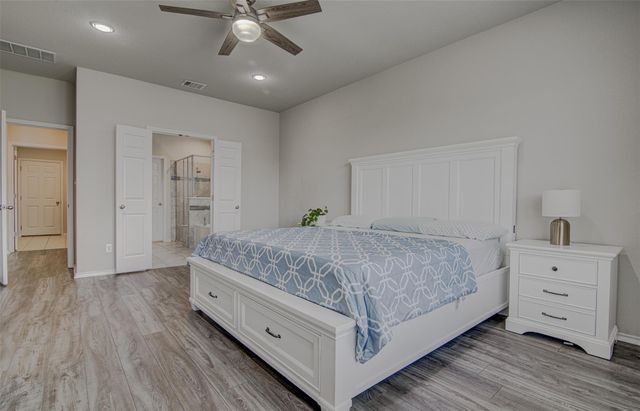 2012 La Gabriella LN, Leander, TX 78641