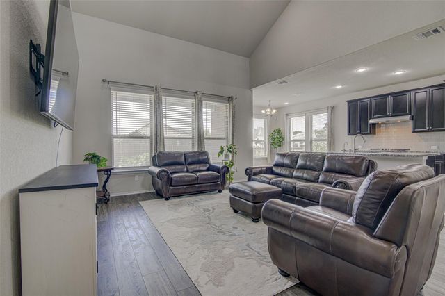 2012 La Gabriella LN, Leander, TX 78641