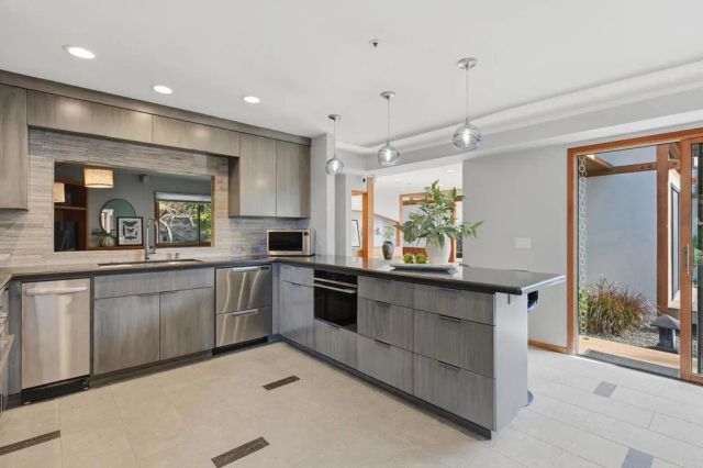 4711 Gabriel Way, La Mesa, CA 91941