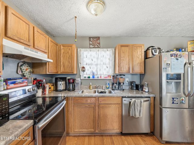 1916 Big Chiefs Skyview Drive, Sevierville, TN 37876