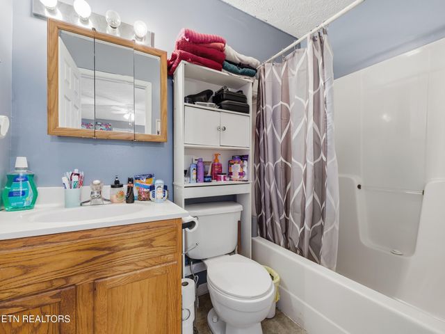 1916 Big Chiefs Skyview Drive, Sevierville, TN 37876