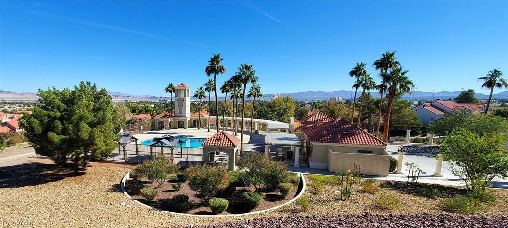 1727 Comstock Drive, Henderson, NV 89014 — photo 4