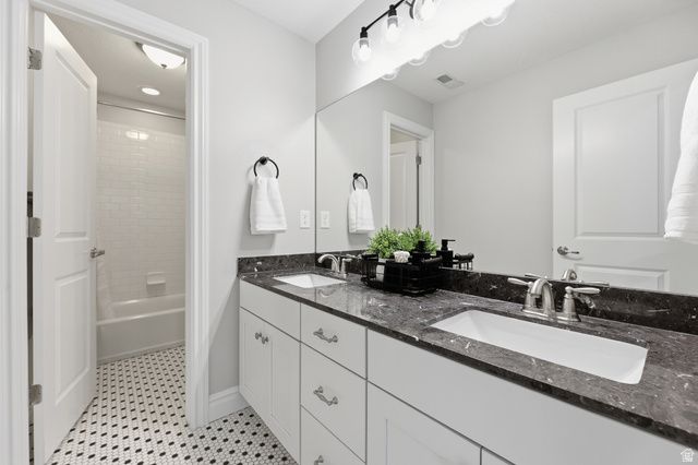2112 E TUSCANY CREEK WAY, Draper, UT 84020
