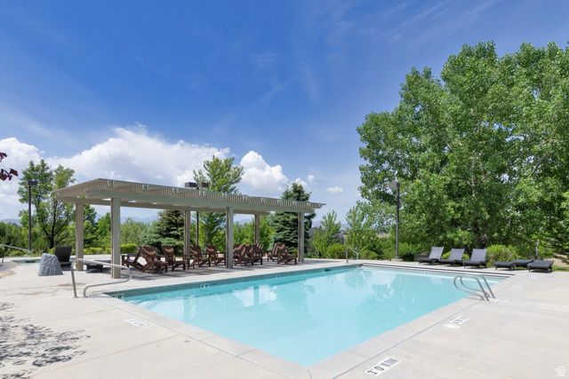 2112 E TUSCANY CREEK WAY, Draper, UT 84020