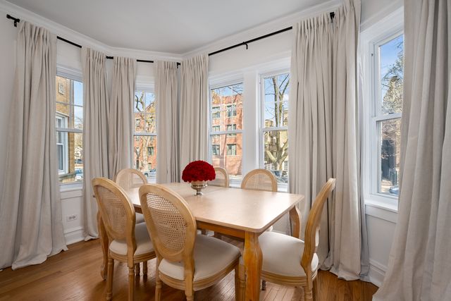 1145 W Lill Avenue 1E, Chicago, IL 60614