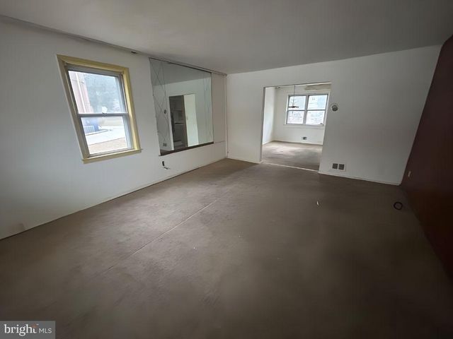 5504 ROBINWOOD AVE, Baltimore, MD 21207