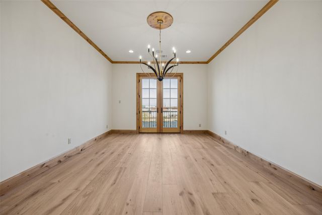 16 Catalonia Drive, Westlake, TX 76262