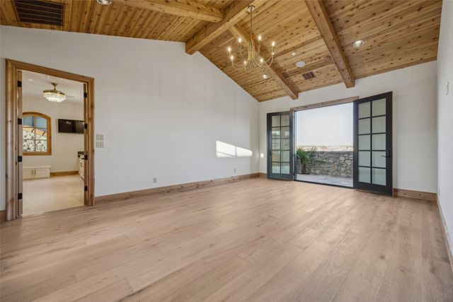 16 Catalonia Drive, Westlake, TX 76262