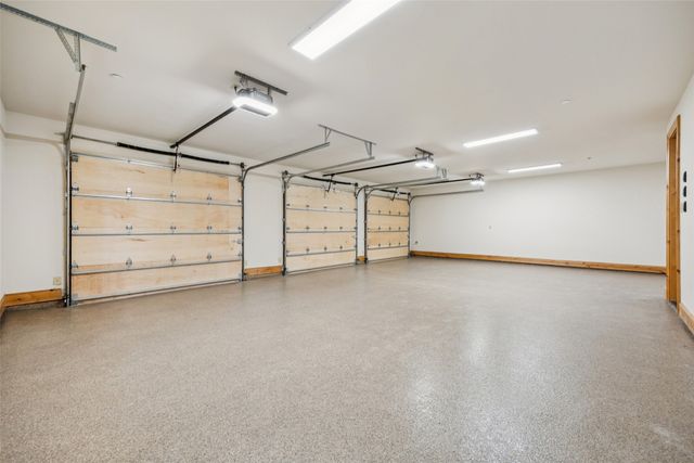 16 Catalonia Drive, Westlake, TX 76262