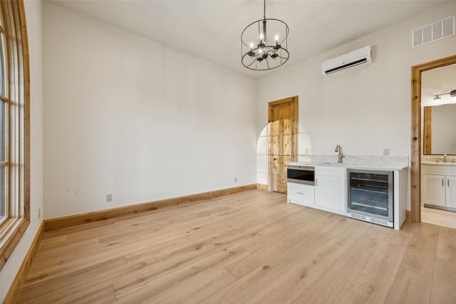 16 Catalonia Drive, Westlake, TX 76262