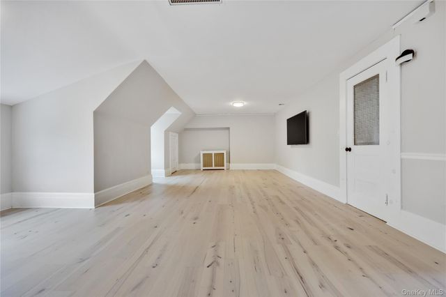105 Everit Avenue, Hewlett, NY 11557