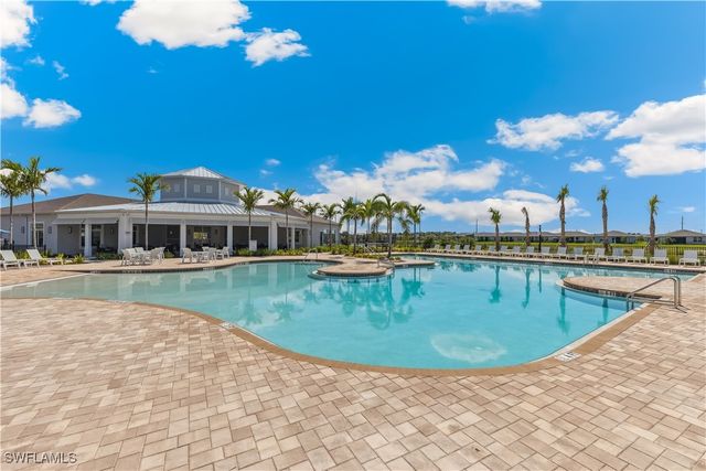 2616 TABLE CORAL TRL, North Fort Myers, FL 33903