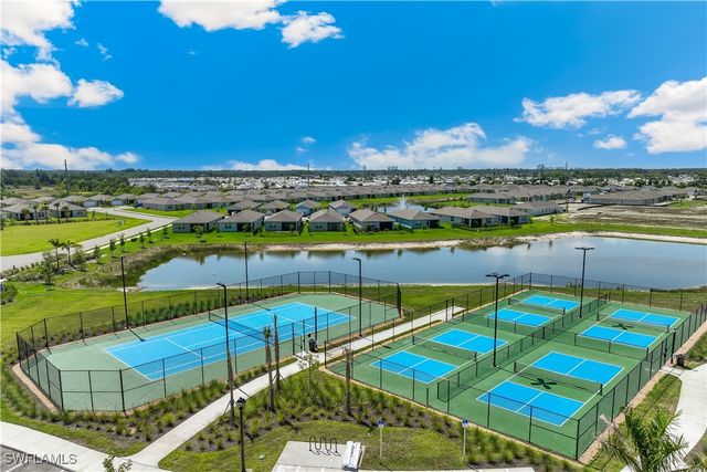 2616 TABLE CORAL TRL, North Fort Myers, FL 33903