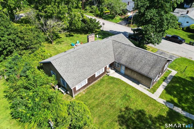 95 Parkway South, New London, CT 06320