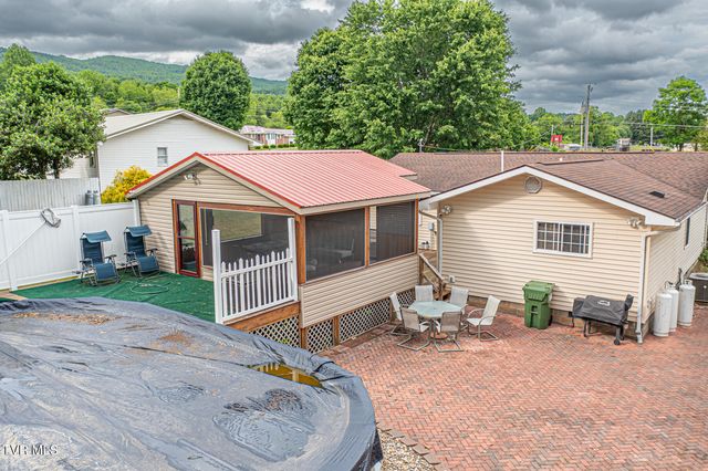 125 Parsonage Road, Elizabethton, TN 37643