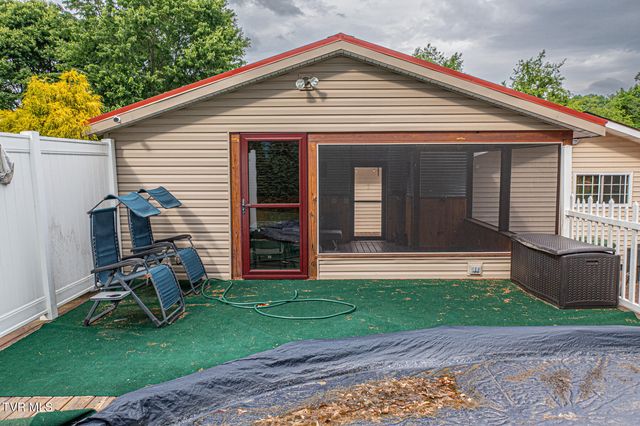 125 Parsonage Road, Elizabethton, TN 37643