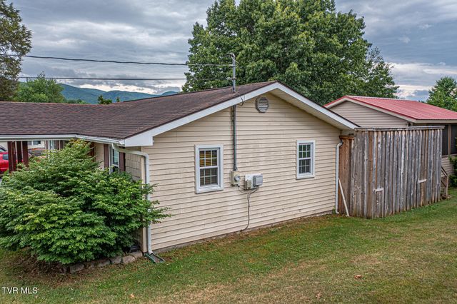 125 Parsonage Road, Elizabethton, TN 37643