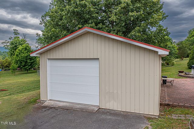 125 Parsonage Road, Elizabethton, TN 37643
