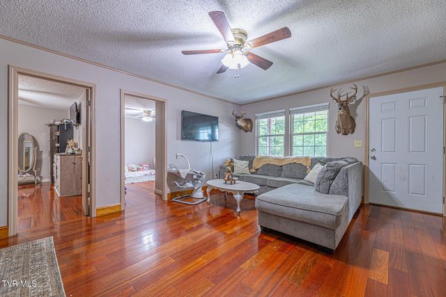 125 Parsonage Road, Elizabethton, TN 37643
