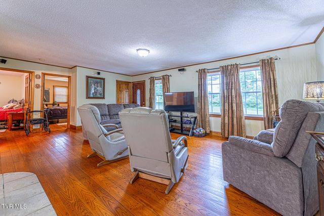 125 Parsonage Road, Elizabethton, TN 37643