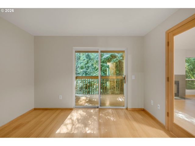 5156 Sw MULTNOMAH Blvd G, Portland, OR 97219