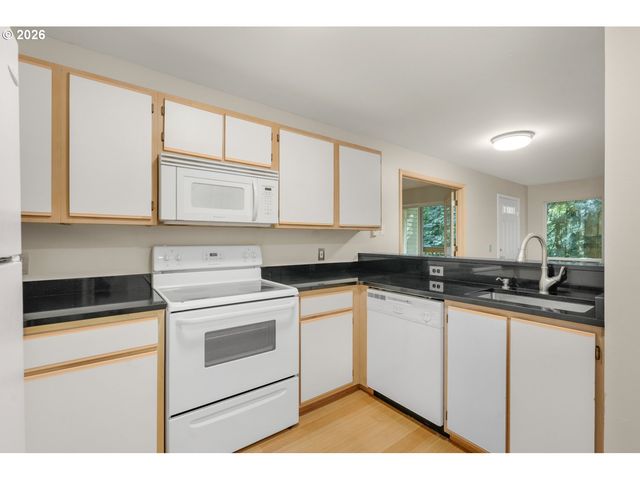 5156 Sw MULTNOMAH Blvd G, Portland, OR 97219