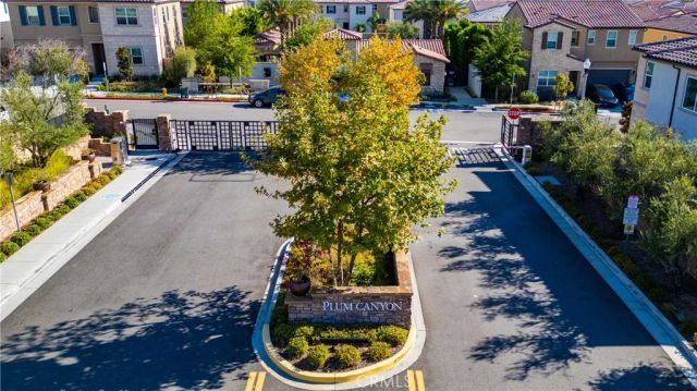 19127 Malabar Street, Canyon Country, CA 91351