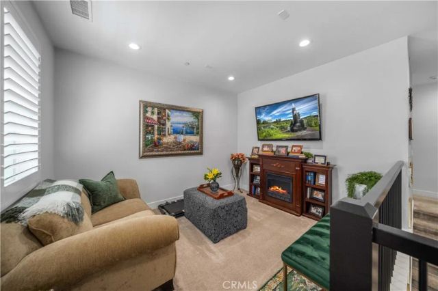 19127 Malabar Street, Canyon Country, CA 91351