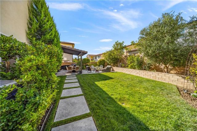 19127 Malabar Street, Canyon Country, CA 91351