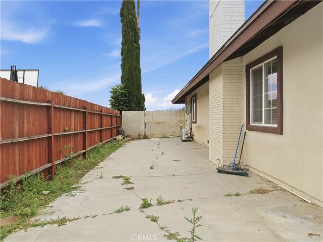 4409 Challen Avenue, Riverside, CA 92503