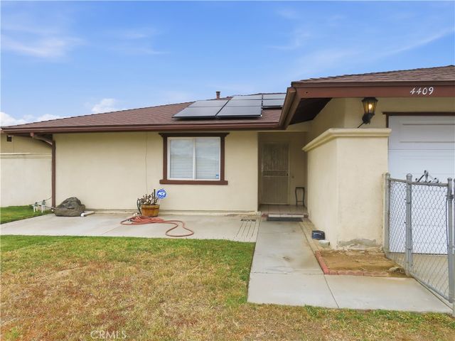 4409 Challen Avenue, Riverside, CA 92503