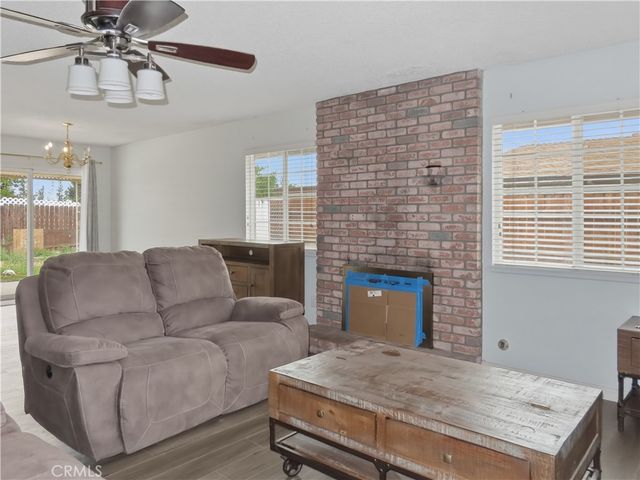4409 Challen Avenue, Riverside, CA 92503