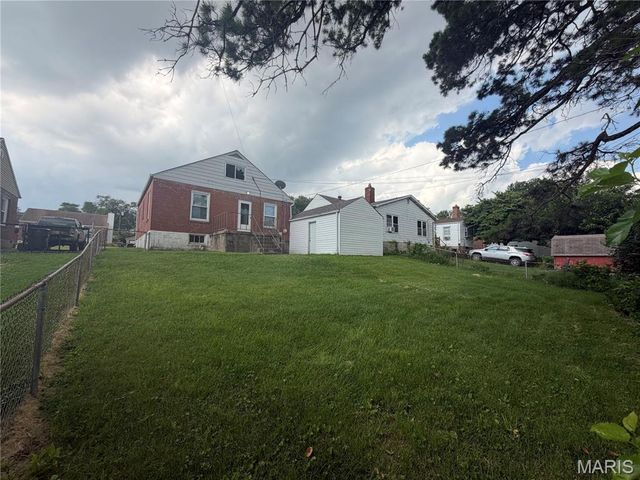 9413 Corregidor Drive, Woodson Terrace, MO 63134