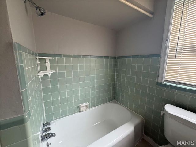 9413 Corregidor Drive, Woodson Terrace, MO 63134