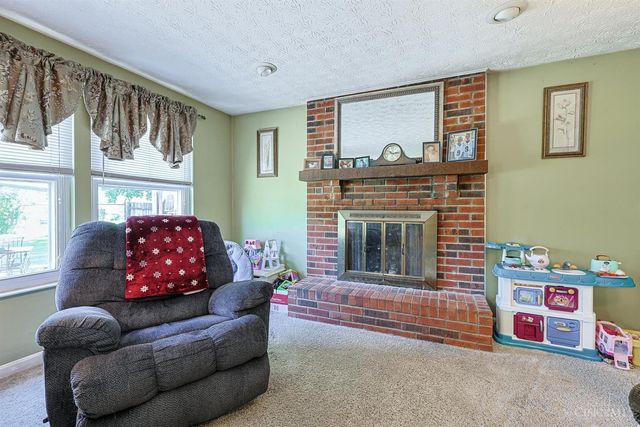 1146 Hickorylake Drive, Delhi Twp, OH 45233