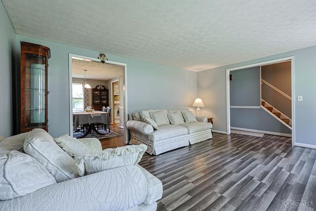 1146 Hickorylake Drive, Delhi Twp, OH 45233