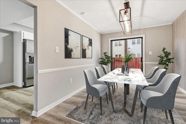 9182 LANDGREEN ST, Manassas, VA 20110