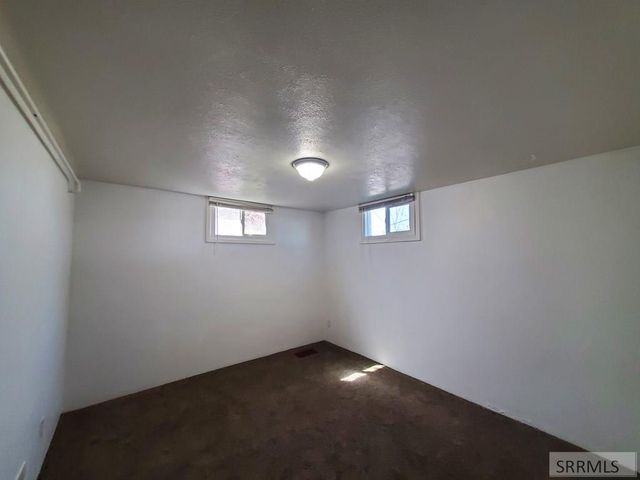 242 Gladstone Street, Idaho Falls, ID 83401