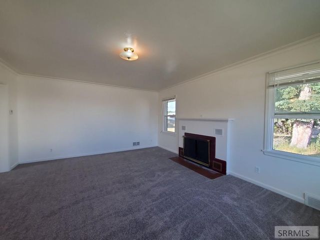 242 Gladstone Street, Idaho Falls, ID 83401