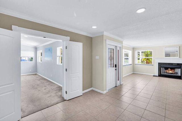 614 SE Flamingo Avenue, Stuart, FL 34996