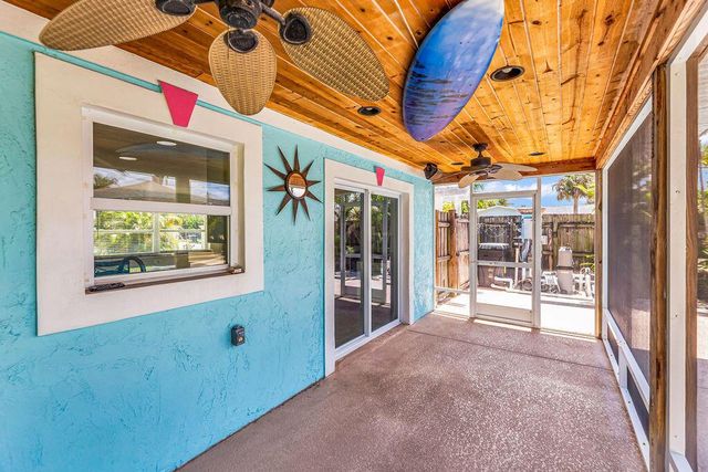 614 SE Flamingo Avenue, Stuart, FL 34996