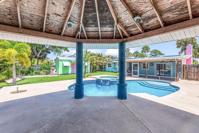 614 SE Flamingo Avenue, Stuart, FL 34996