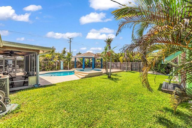 614 SE Flamingo Avenue, Stuart, FL 34996