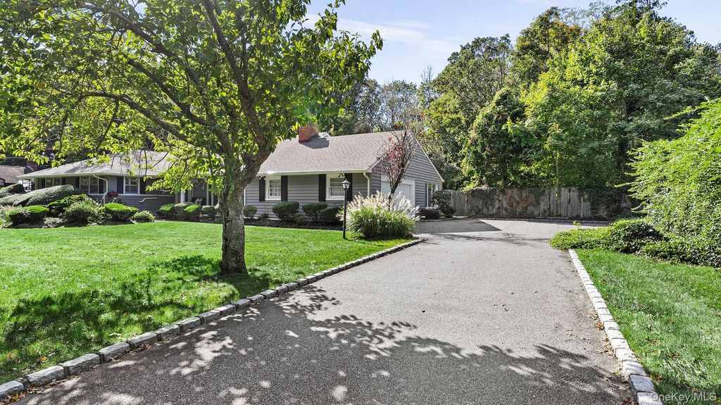 49 Salem Ridge Drive, Huntington, NY 11743 — photo 3