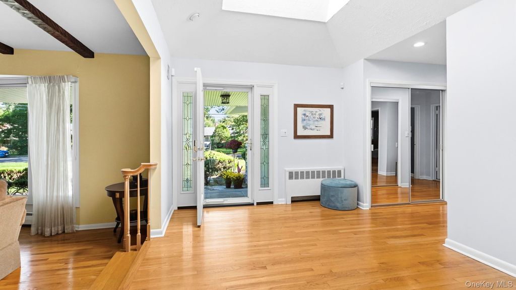 49 Salem Ridge Drive, Huntington, NY 11743 — photo 4