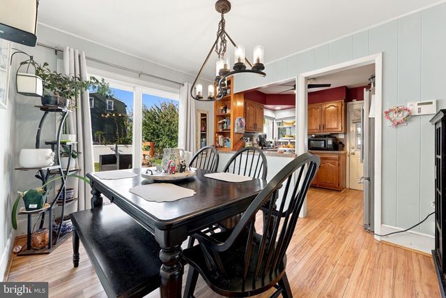200 CONOVER ST, Burlington, NJ 08016
