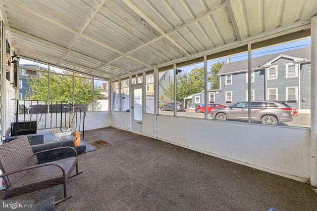 200 CONOVER ST, Burlington, NJ 08016